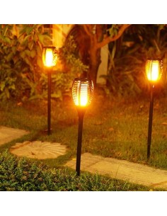 ESTACA SOLAR EFECTO LLAMA 2